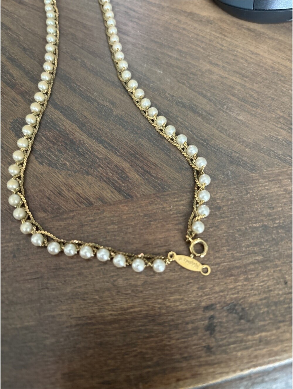 Vintage NAPIER Necklace Gold Plated Serpentine Chain White Pearl Beads 16” Long